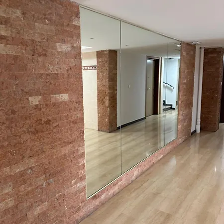 Du Casino Apartament *
